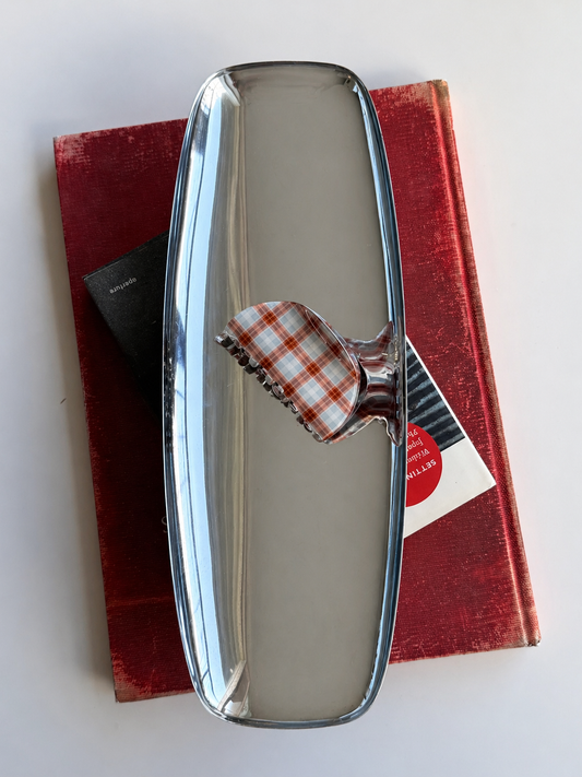 The D Claw Clip in- Plaid