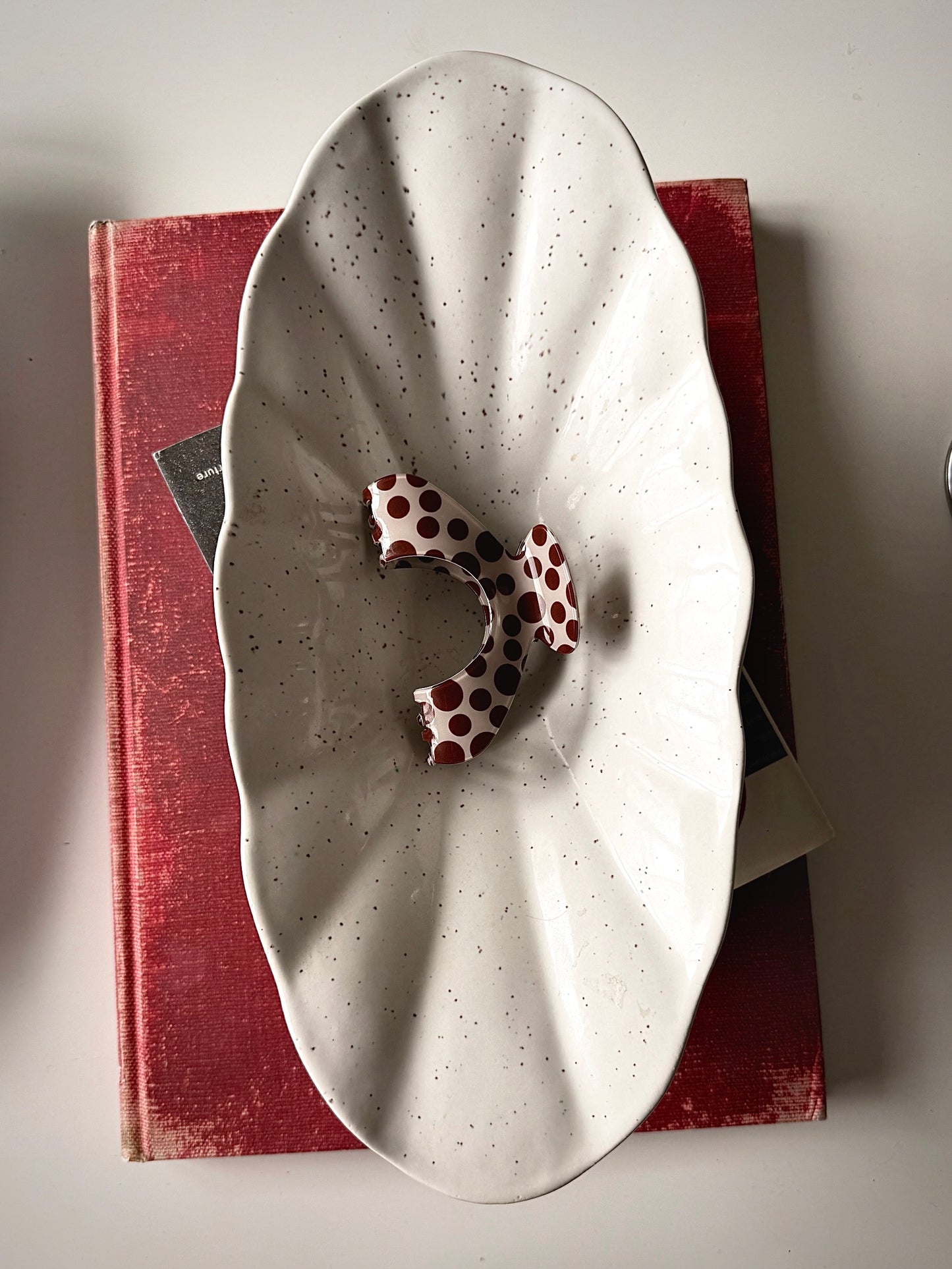 The Bun Claw Clip - NEW!